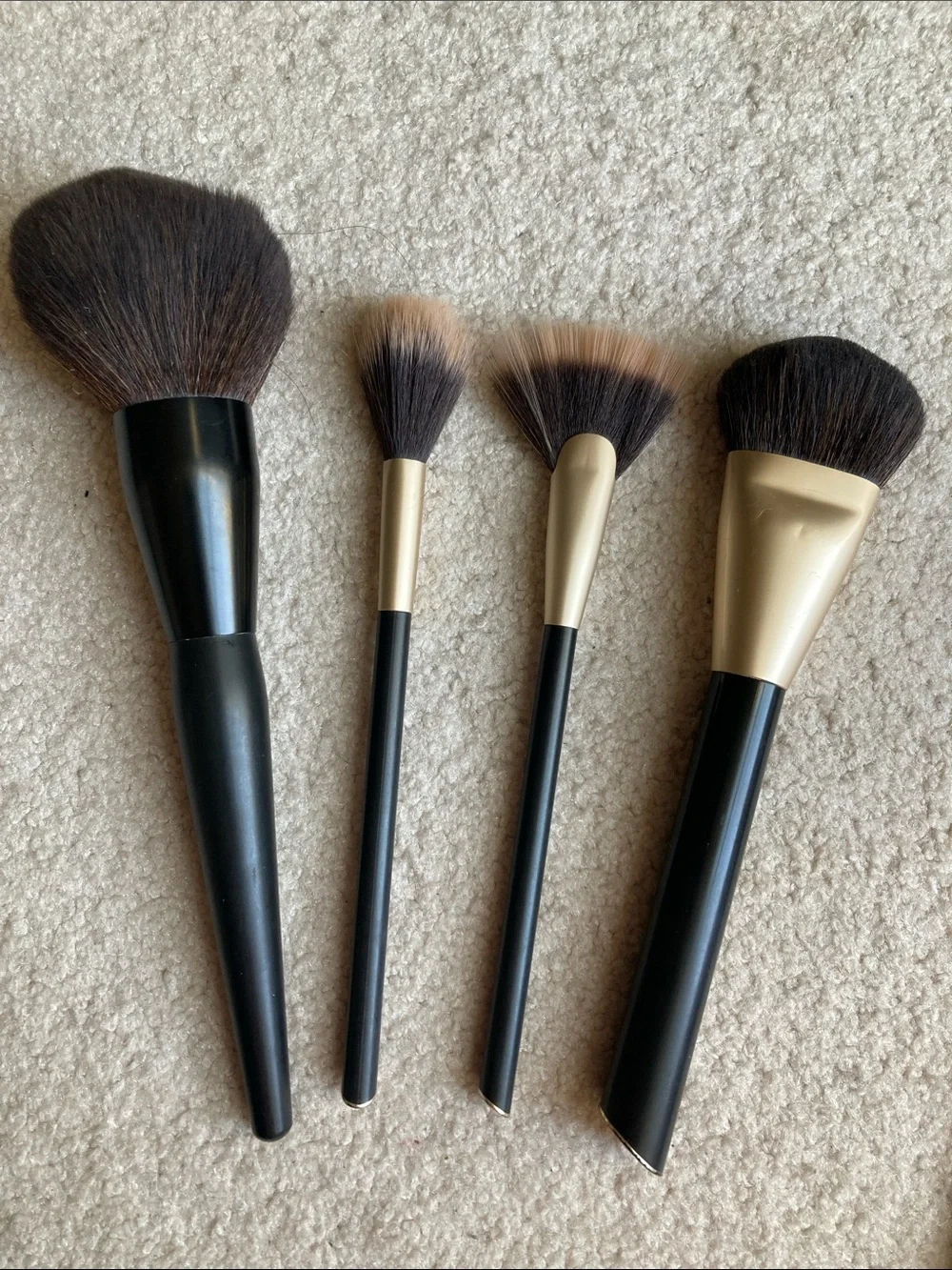 Assorted set of used 11 makeup brushes including Sephora, sonia kashuk and elf